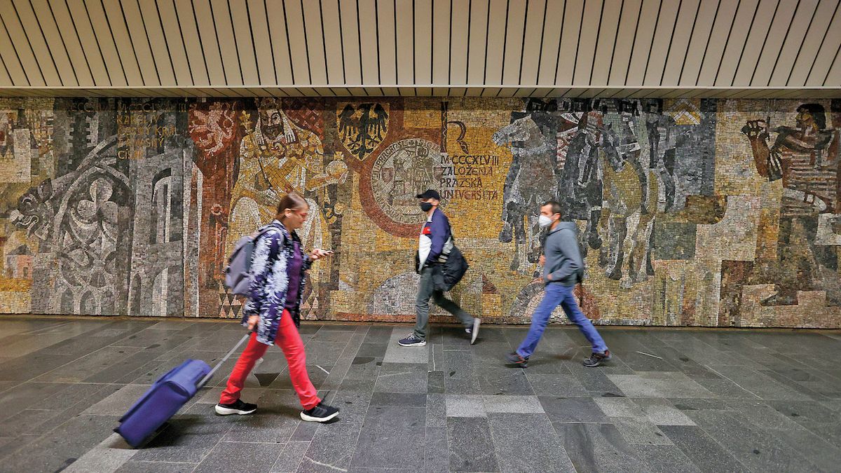 Aby se metro líbilo, pražská podzemka očima kunsthistoričky